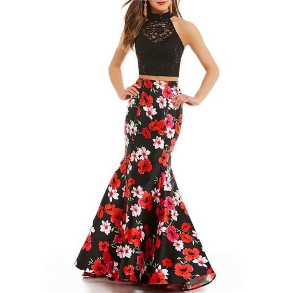 Bee Darlin Formal Floral Trumpet Maxi Skirt Size 1/2‎ Juniors
